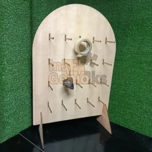 Panel Exhibidor con Ganchos de Madera para Ferias y Tiendas